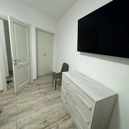 Casa *